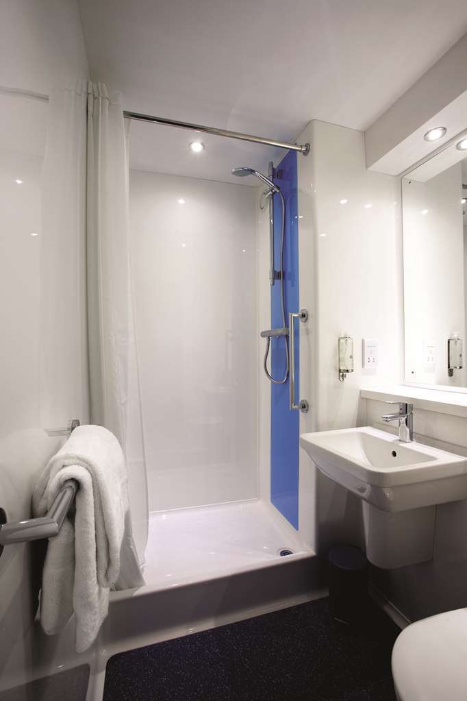 Travelodge Walton On Thames 部屋 写真
